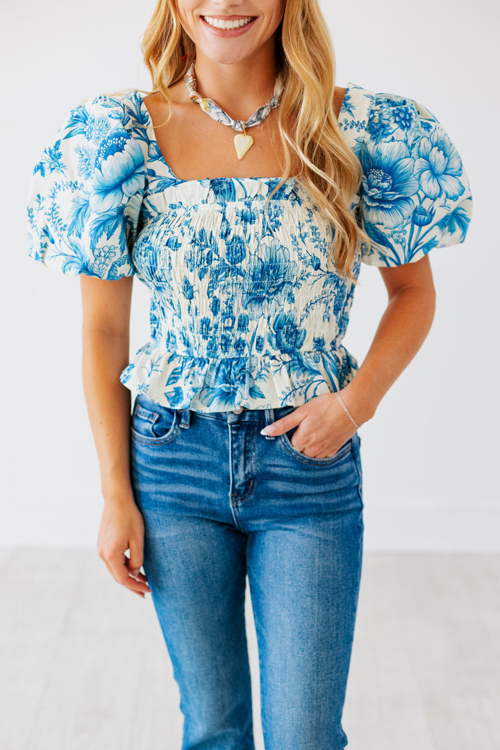 BLUE SKIES FLORAL SMOCK TOP