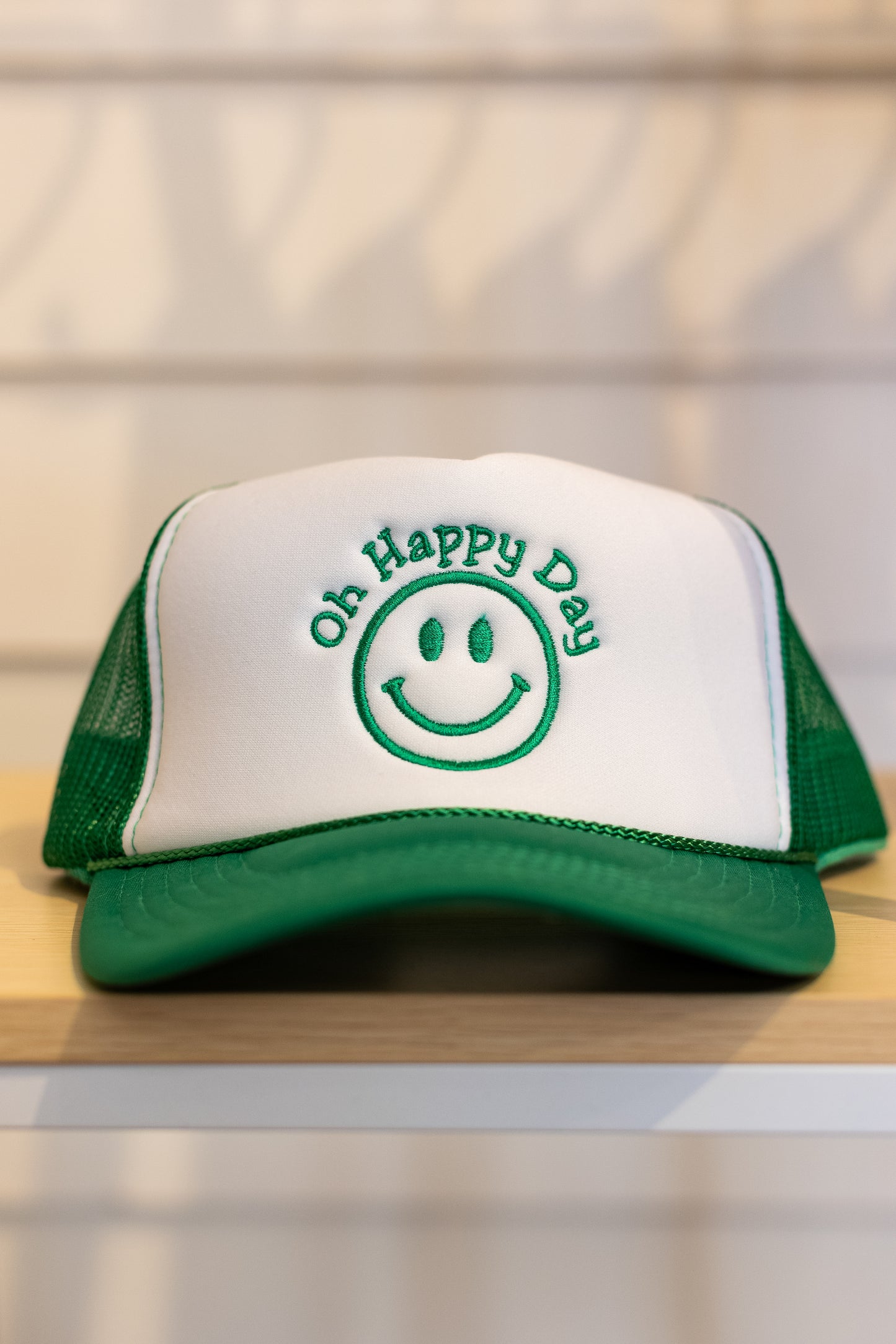 OH HAPPY DAY TRUCKER HAT: GREEN