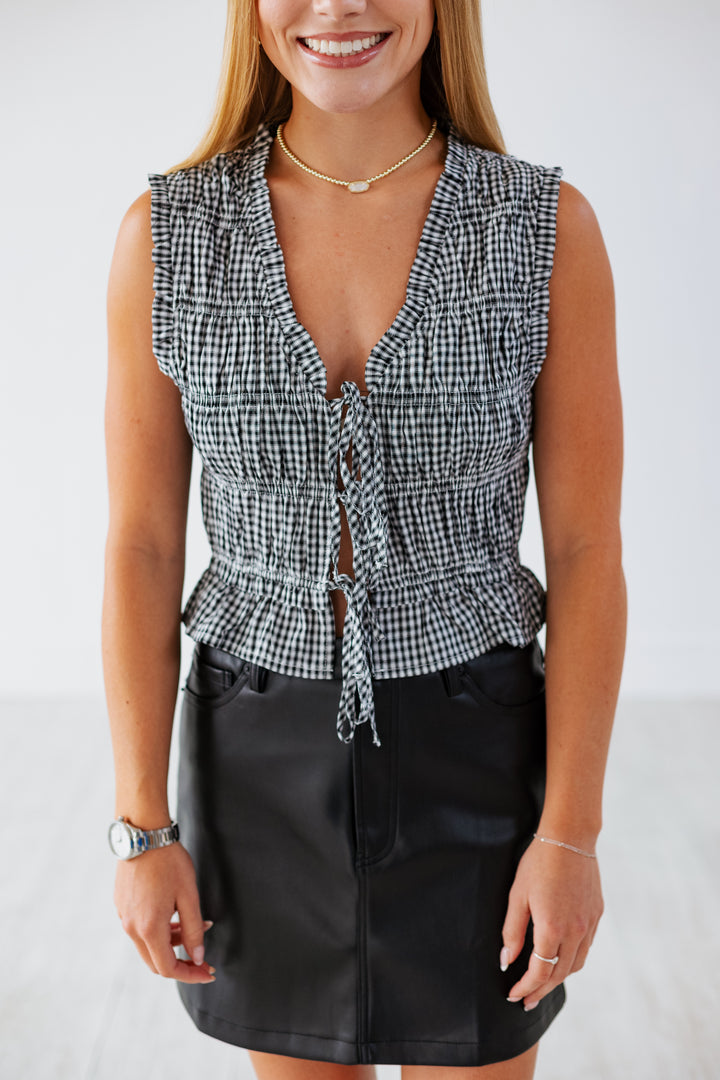 BLACK & WHITE GINGHAM TIE TOP