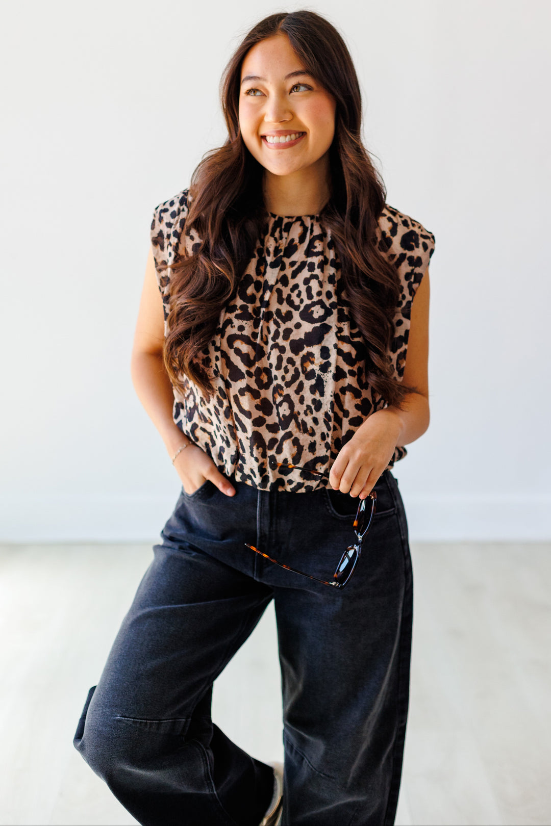 LEOPARD BUBBLE HEM TOP