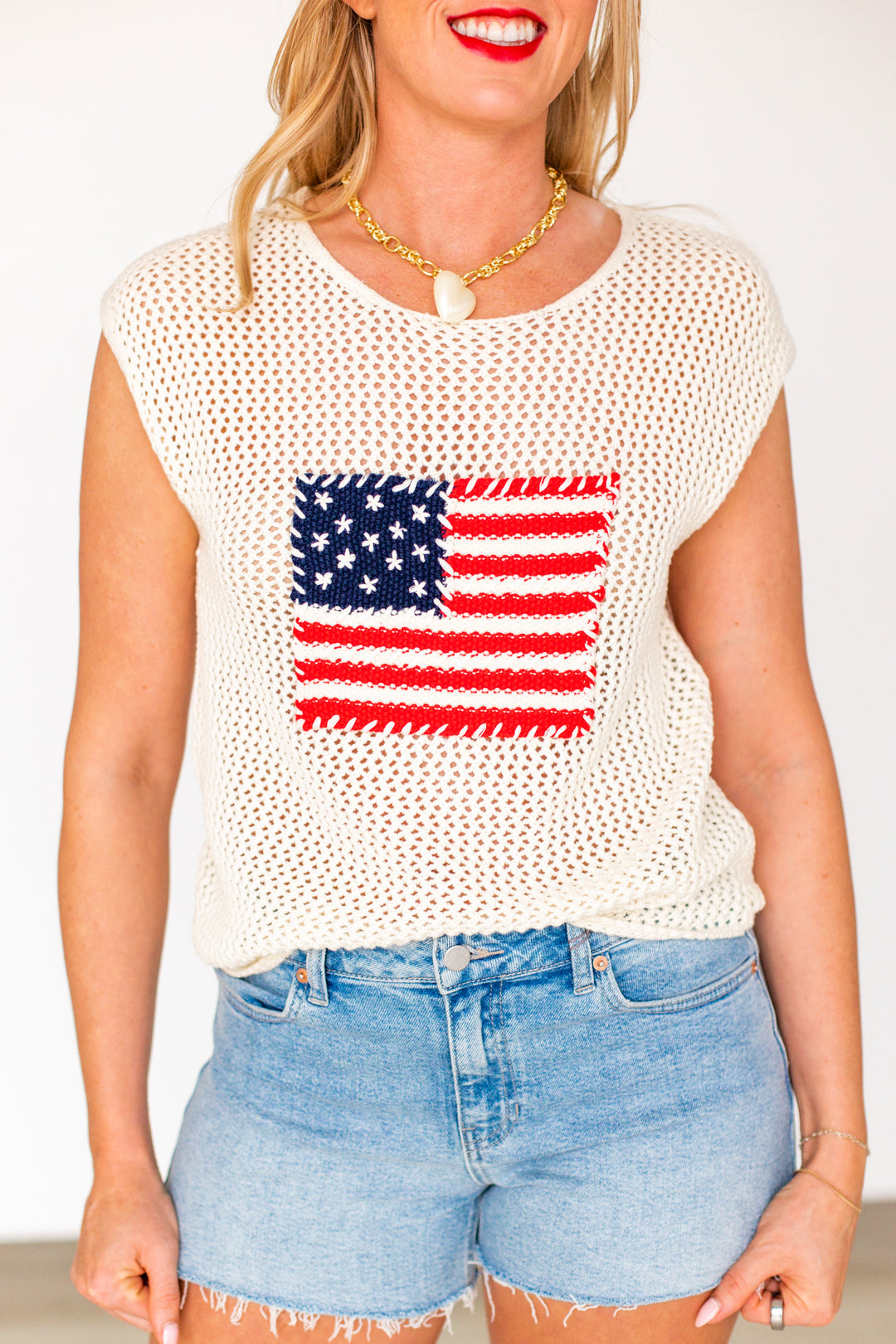 AMERICAN FLAG SLEEVELESS CROCHET SWEATER
