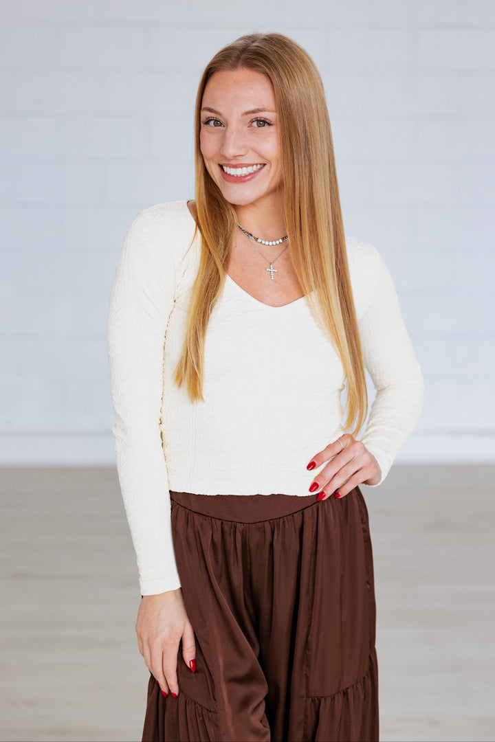 NIKIBIKI: LACE TEXTURE V-NECK LONGSLEEVE TOP- BUTTERCREAM