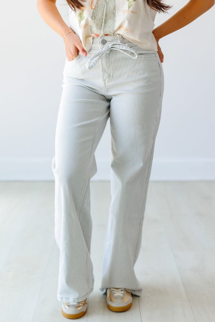 STRIPED TIE FRONT WIDE LEG JEAN
