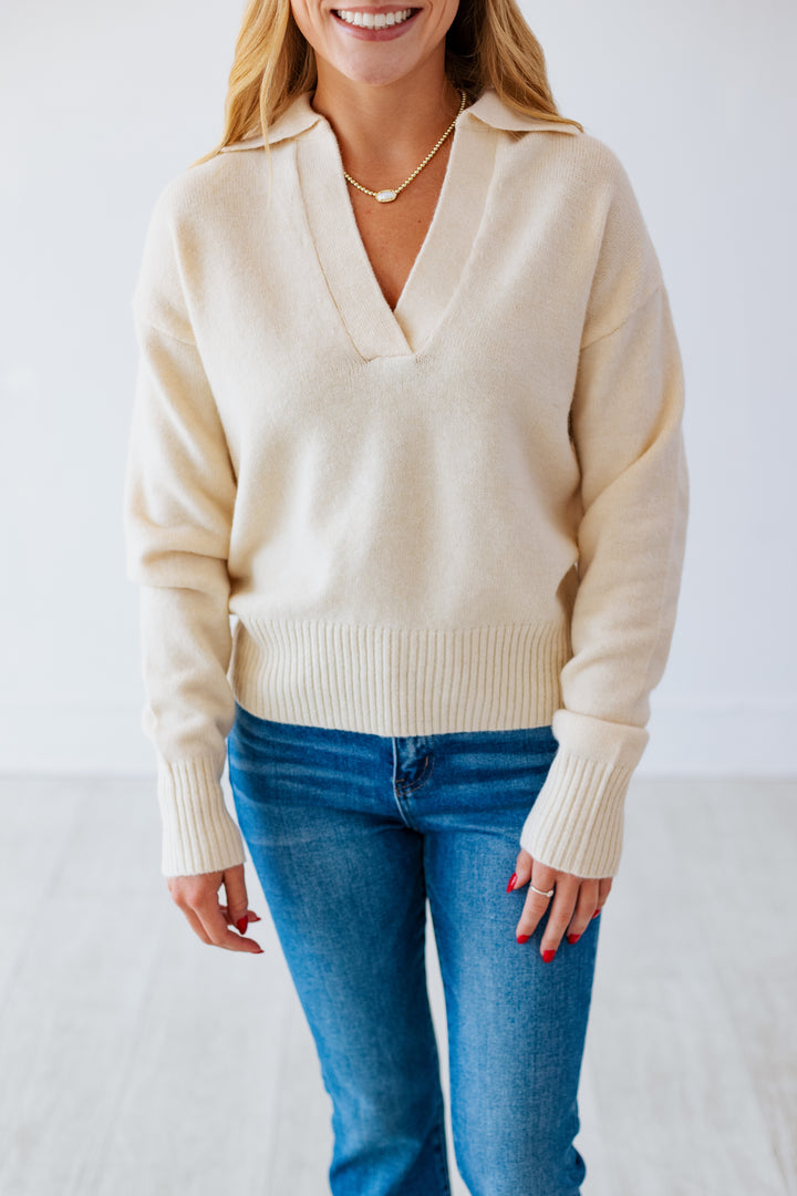 MONICA CREAM COLLARED SWEATER