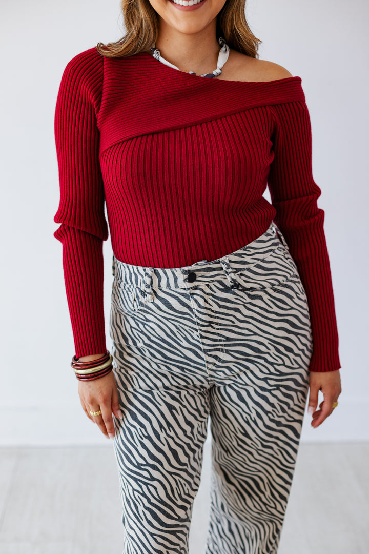 RIBBED ONE SHOULDER DETAIL TOP- RUBY RED