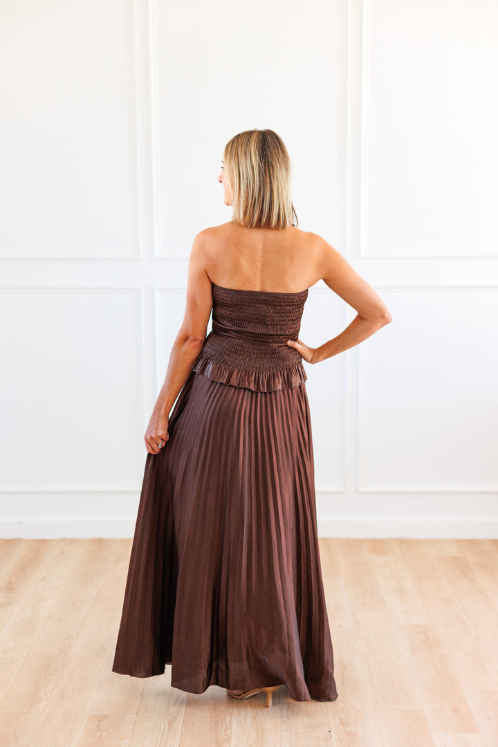 METALLIC BROWN STRAPLESS PLEATED MAXI DRESS
