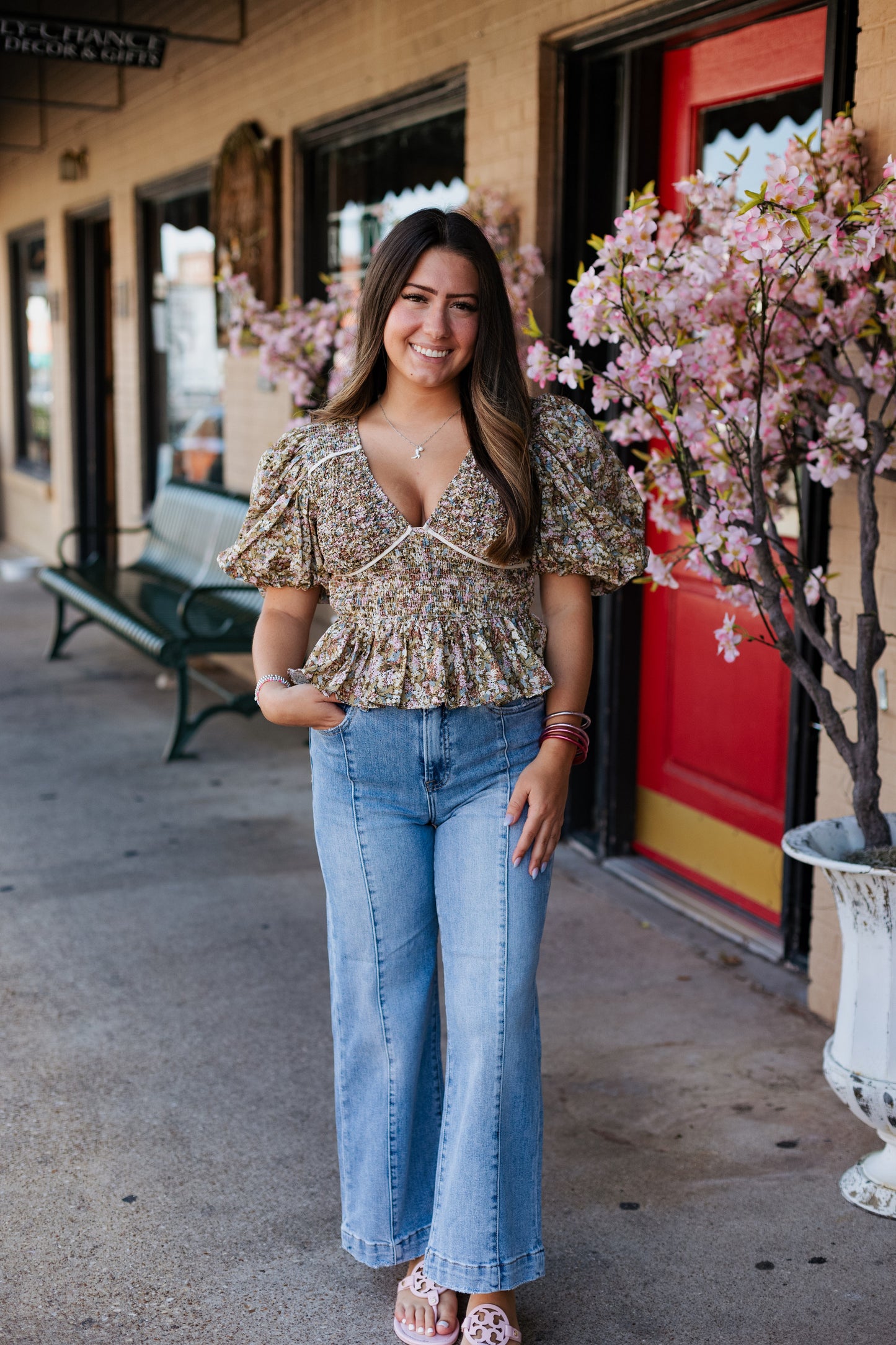 HIGH RISE CROP WIDE LEG JEAN