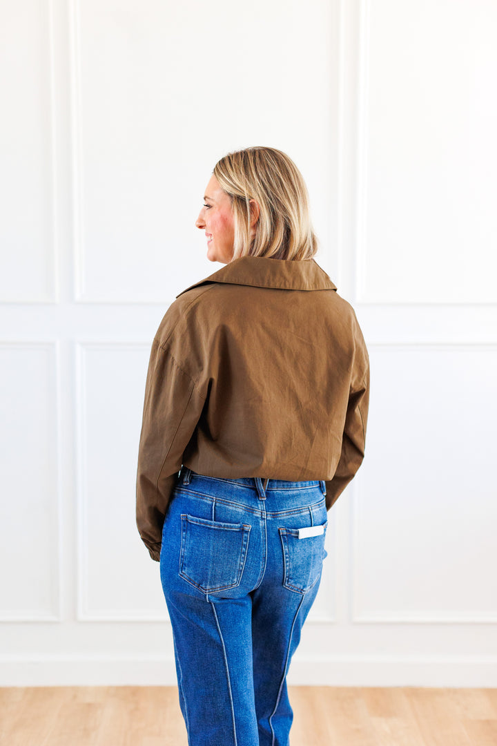 OLIVE TWILL HIGH COLLAR CROP JACKET