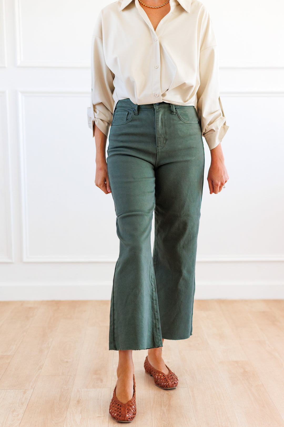 DARK OLIVE SCISSOR CUT WIDE LEG JEAN