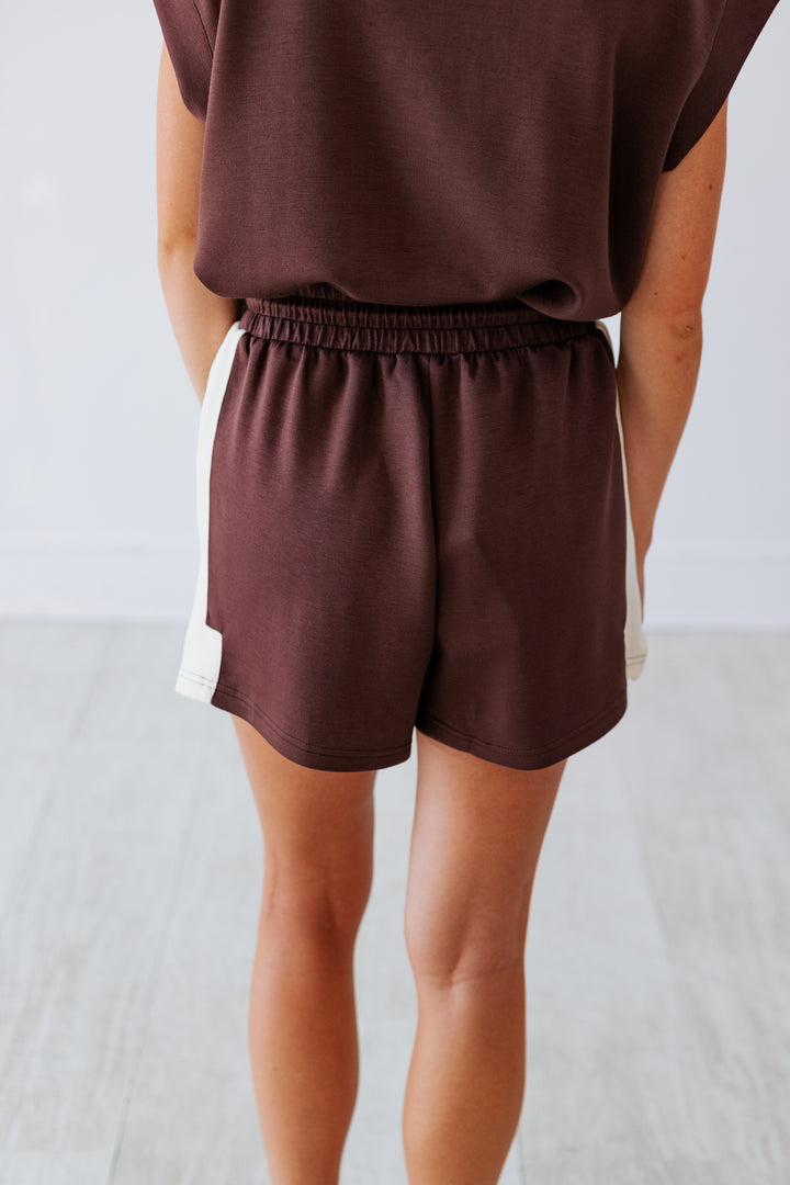 BROWN CONTRAST TRIM LOUNGE SET