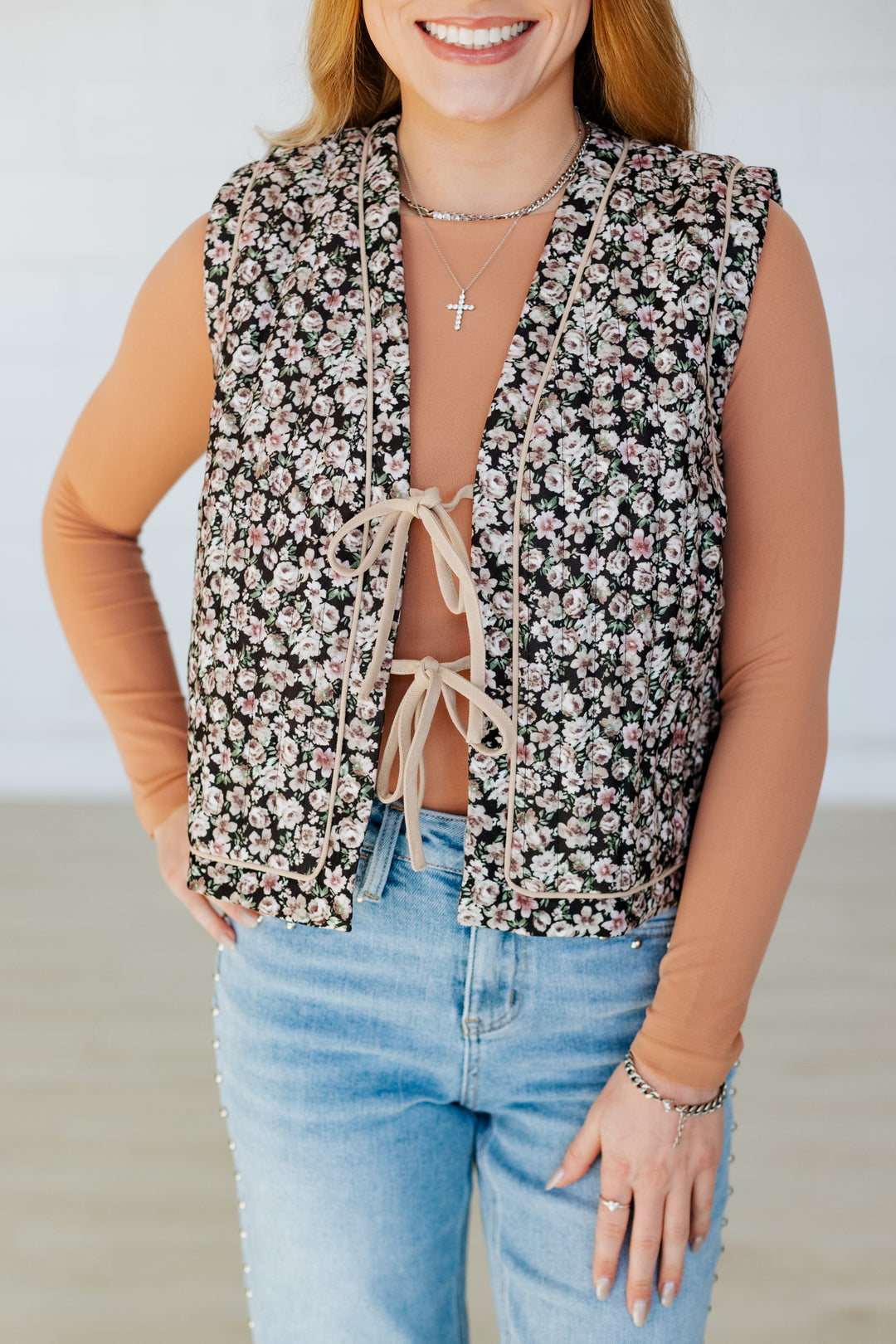 FLORAL QUILTED TIE VEST