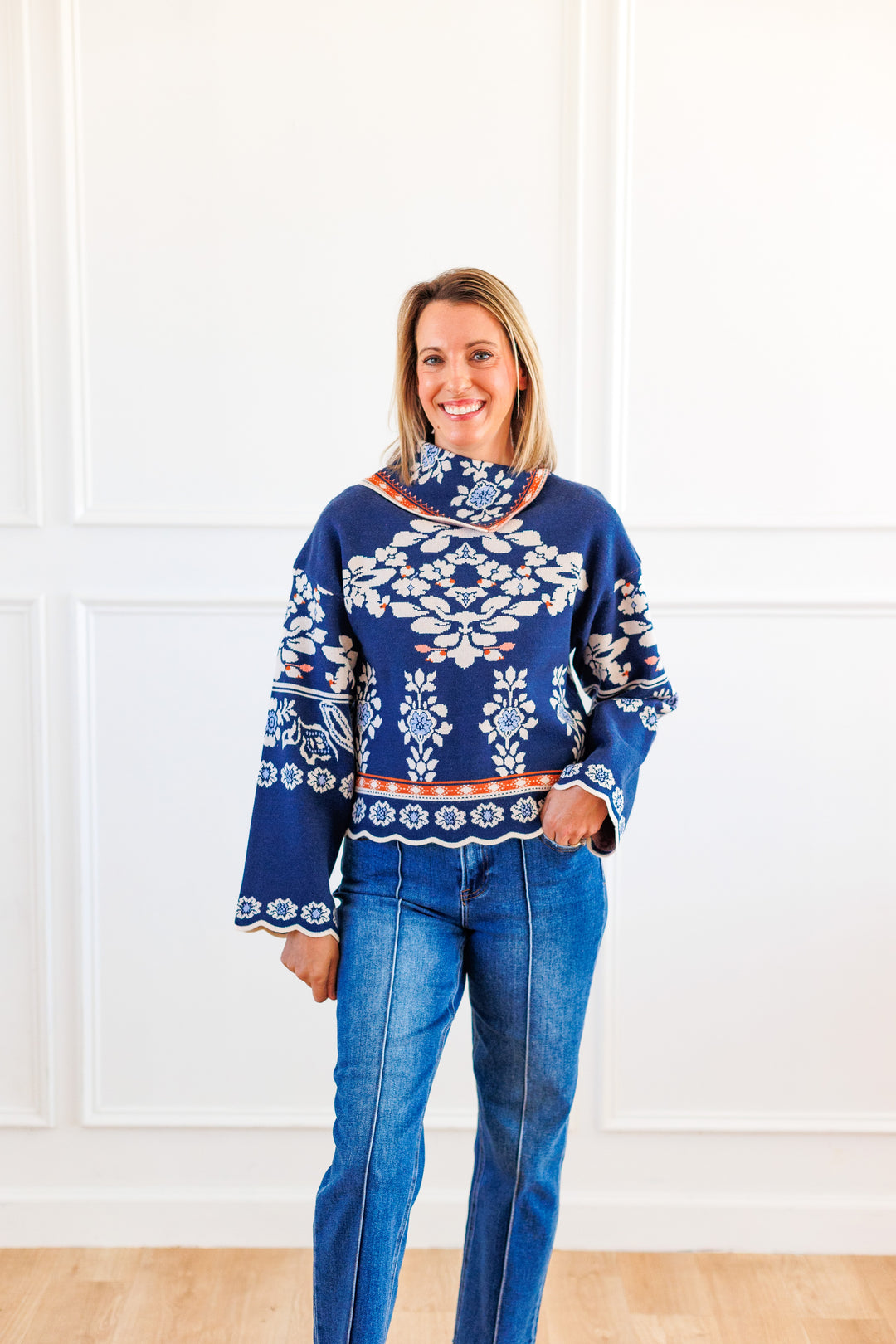 NAVY FLORAL BANDANA COLLAR SWEATER