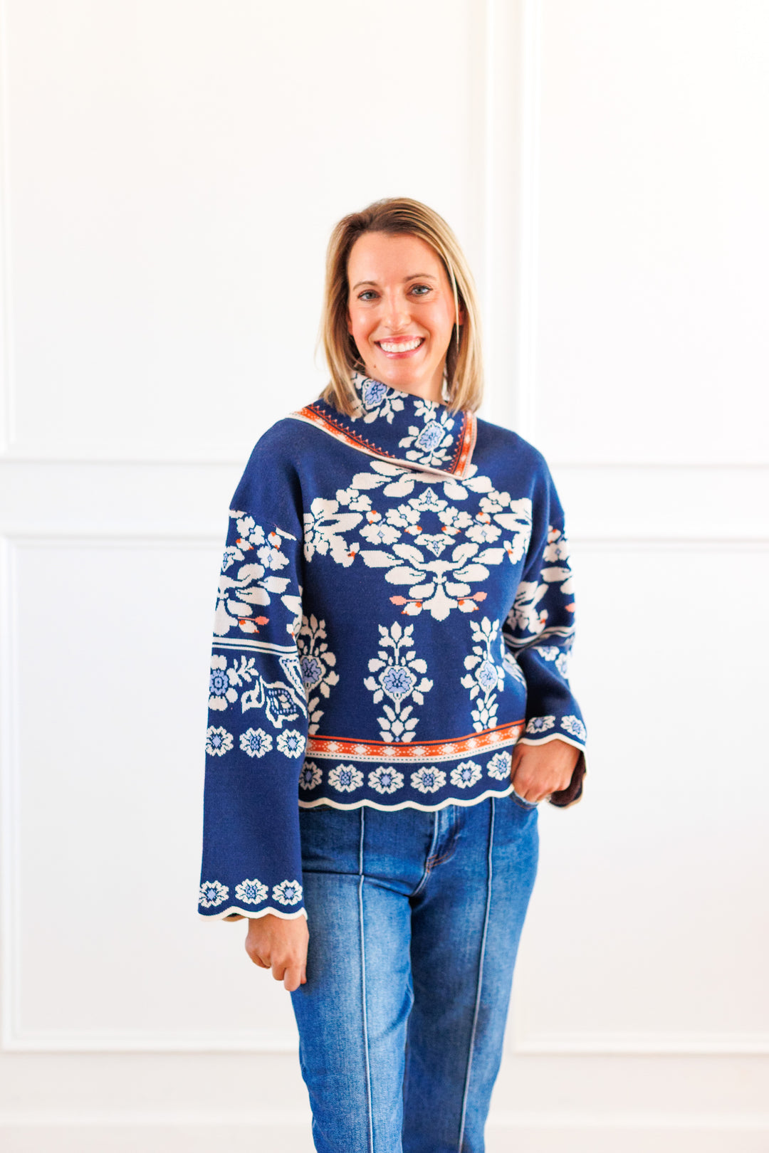 NAVY FLORAL BANDANA COLLAR SWEATER