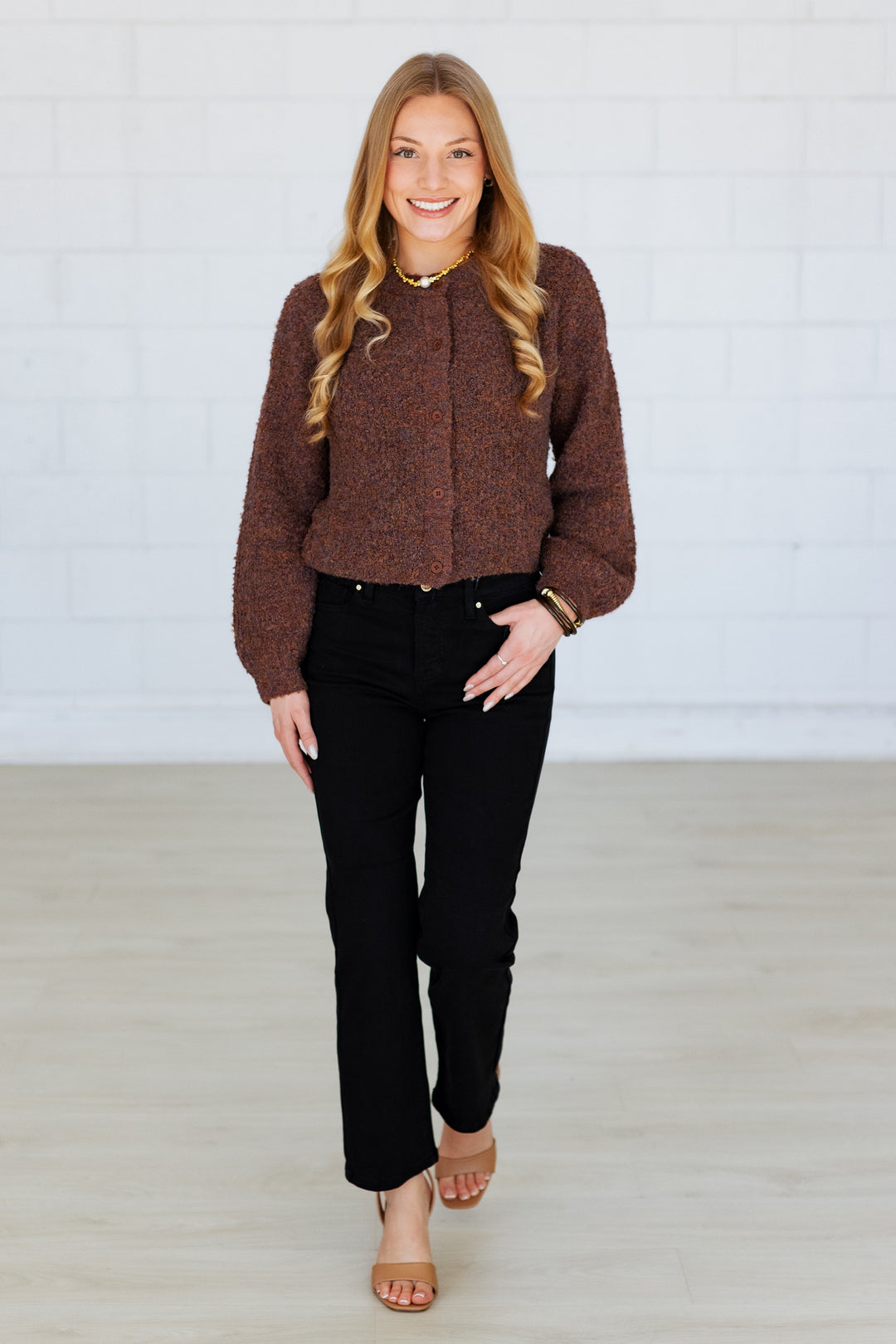 RISEN: BLACK HIGHRISE CROP STRAIGHT JEAN