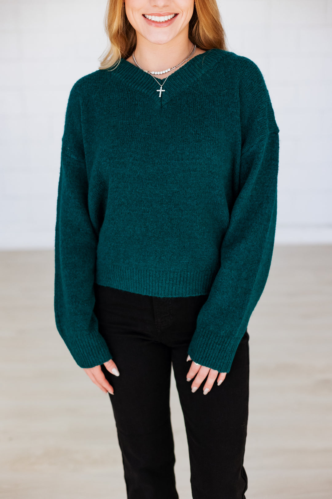 FOREST BRUSHED KNIT V-NECK SWEATER