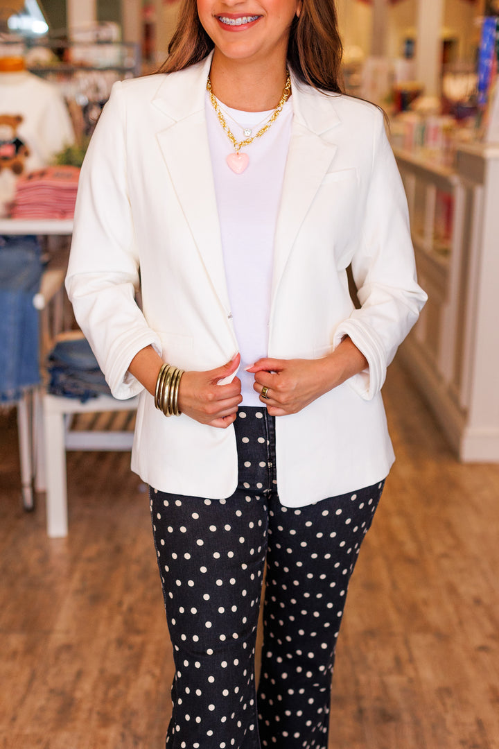 CLASSIC CREAM BLAZER