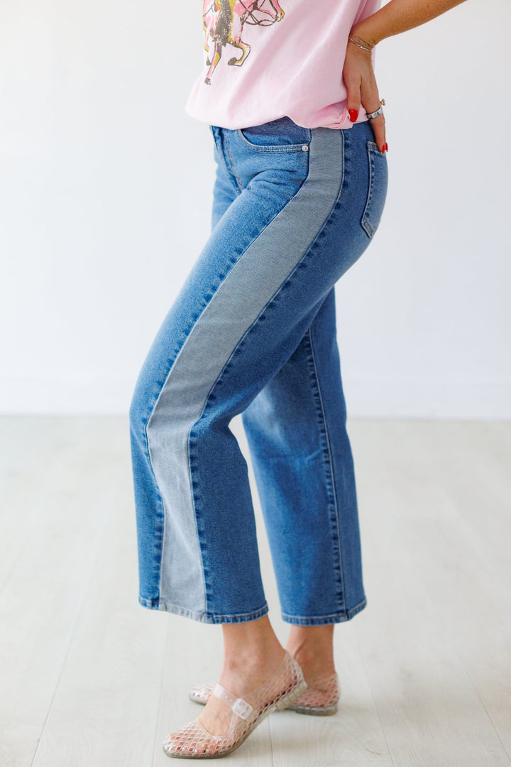 CONTRAST STRAIGHT LEG JEAN
