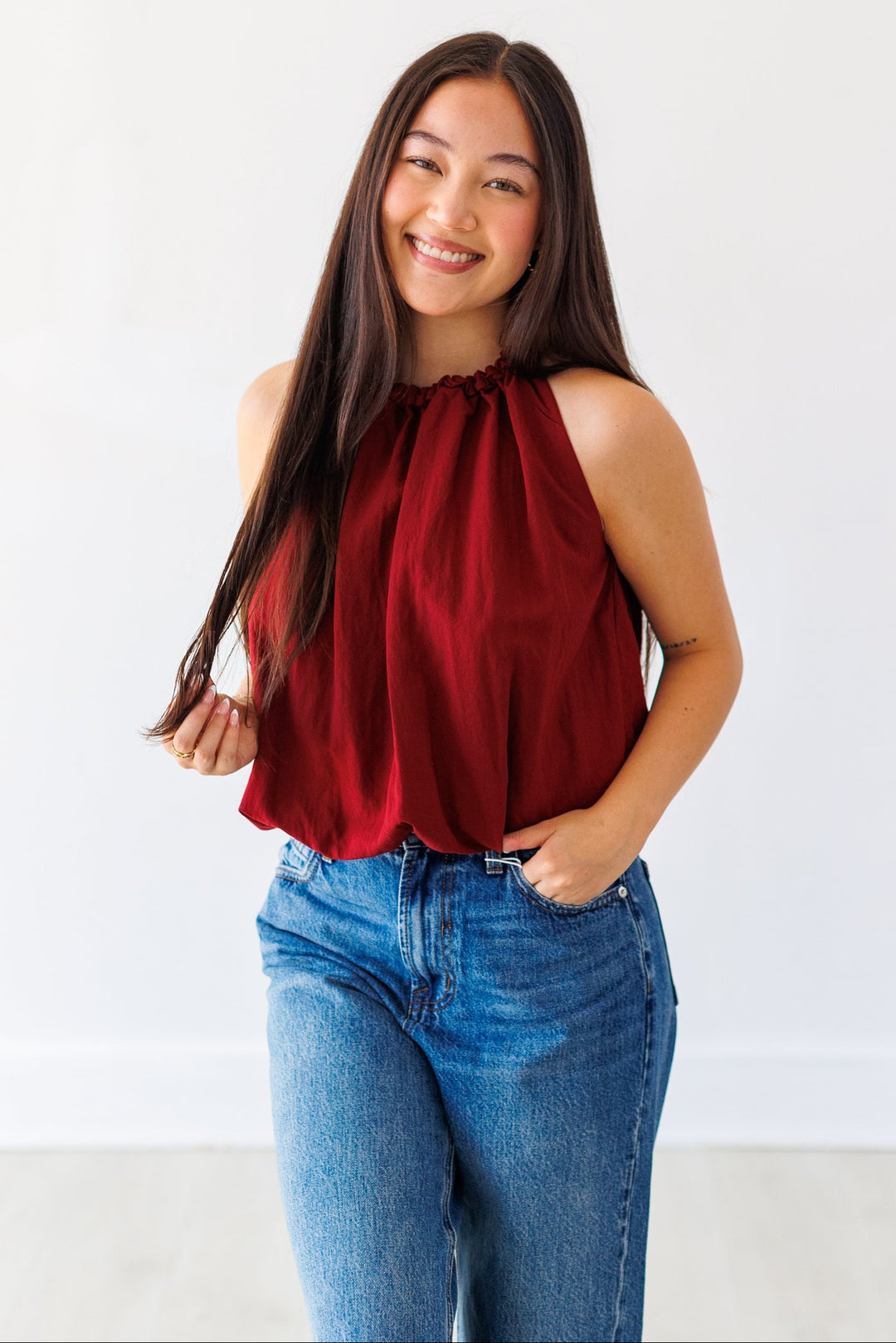 CRIMSON BUBBLE HEM TOP