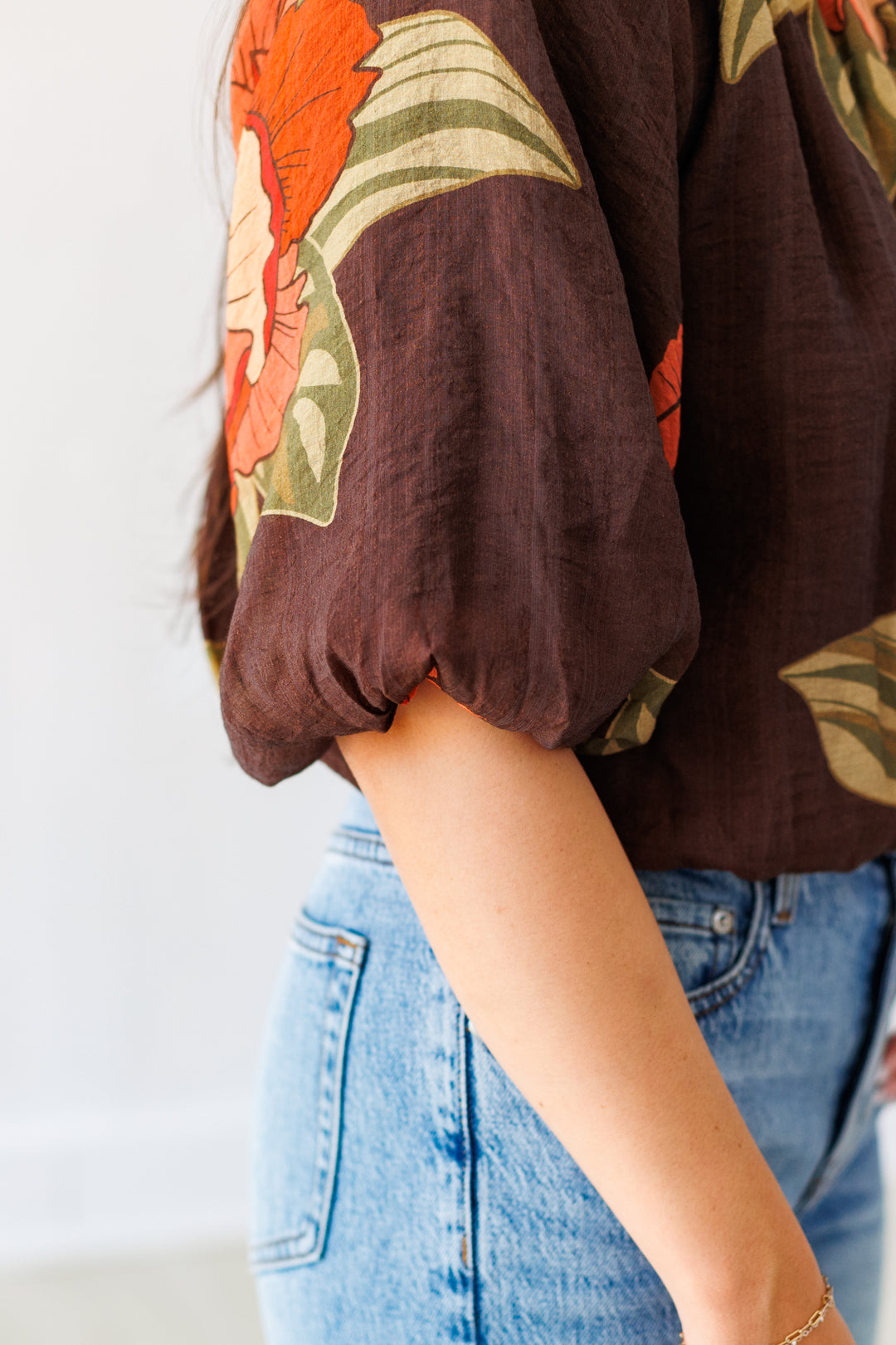 AUTUMN BLOOM BALLOON SLEEVE TOP