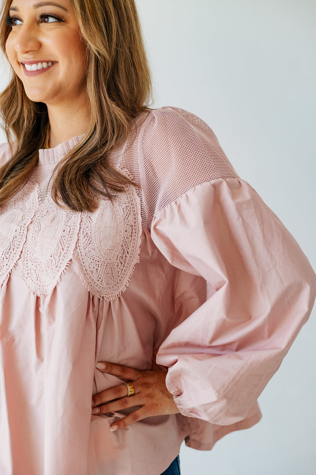 MAUVE LACE APPLIQUE MIXED MEDIA BLOUSE