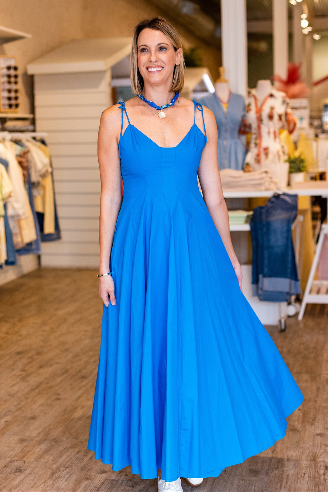 ISLA BLUE TIE SHOULDER MAXI DRESS L ISLA BLUE TIE SHOULDER MAXI DRESS L