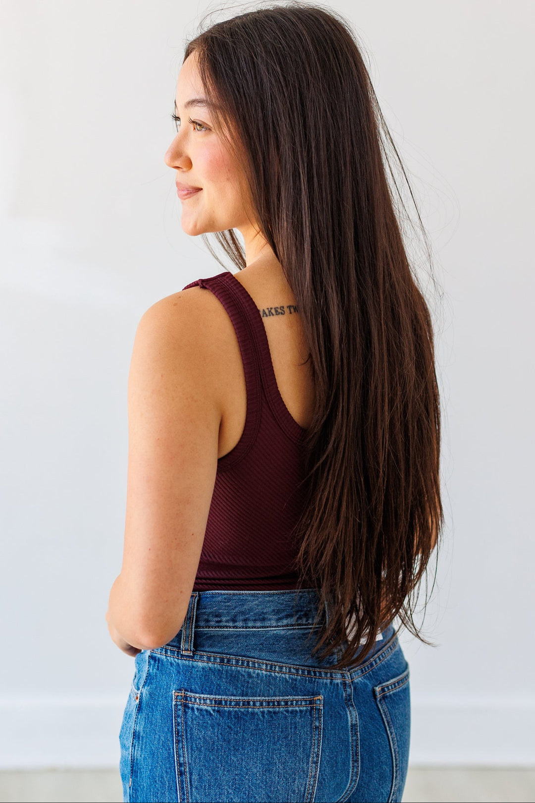 NIKIBIKI: CHEVRON SCOOP KNIT TANK- RAISIN