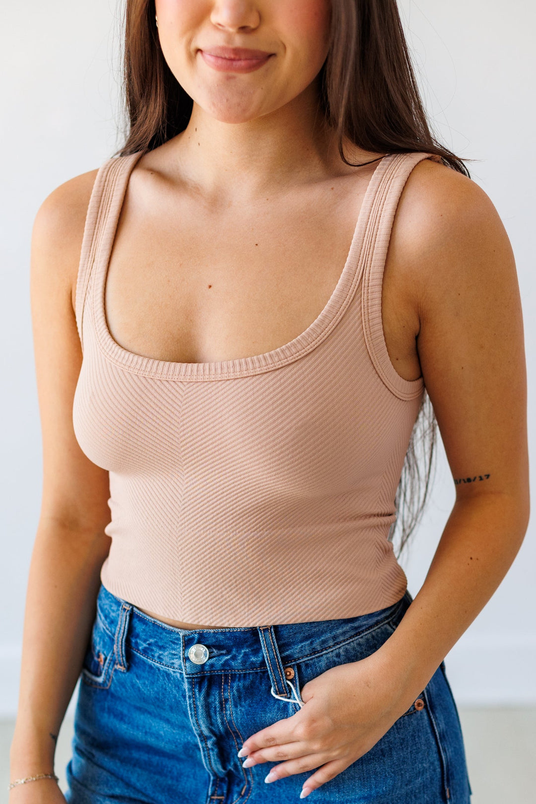 NIKIBIKI: CHEVRON SCOOP KNIT TANK- MILK TEA