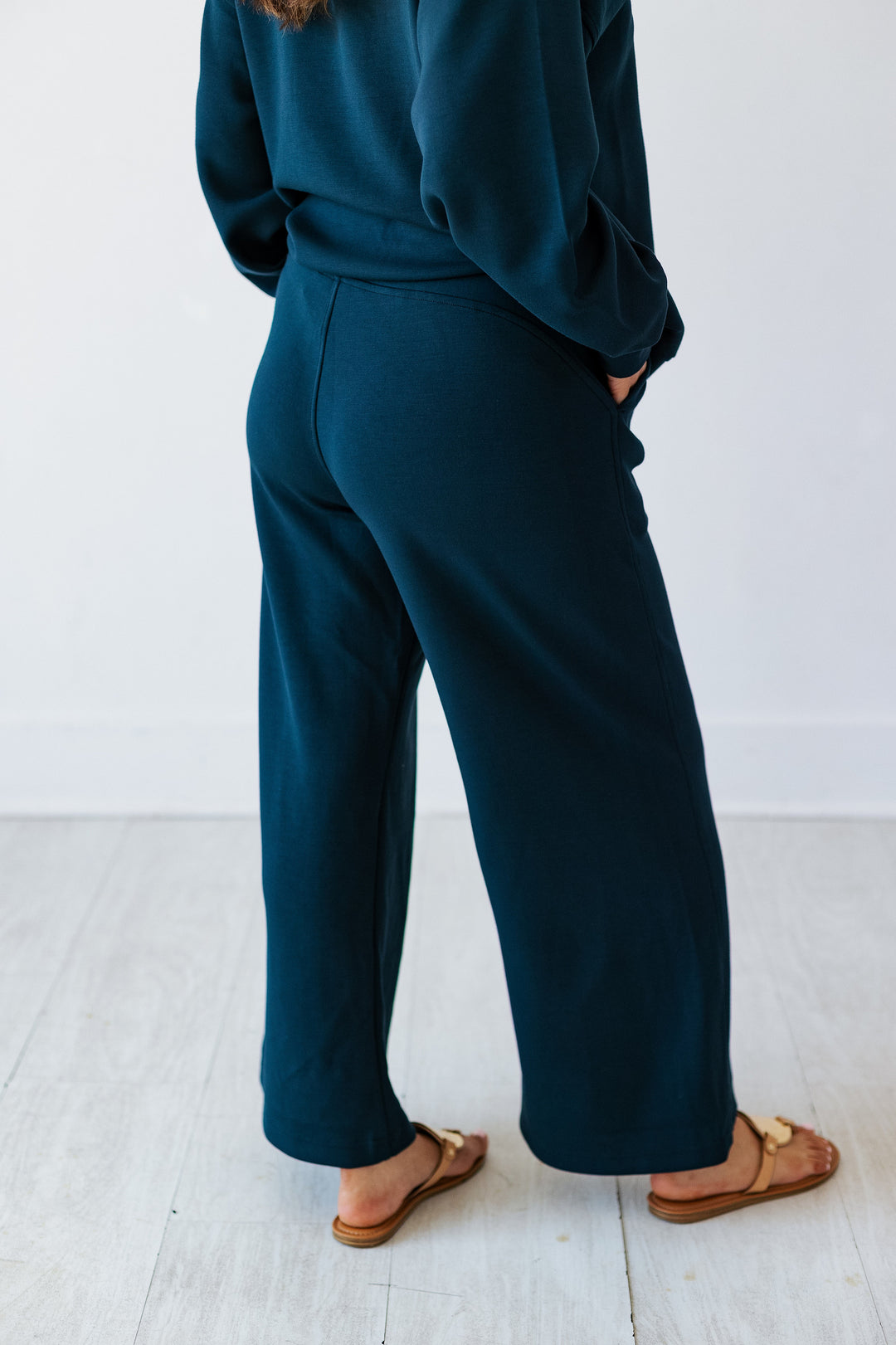 CROPPED WIDE LOUNGE PANT- TEAL NAVY