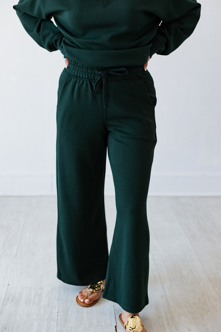 CROPPED WIDE LOUNGE PANT- REGENCY GREEN