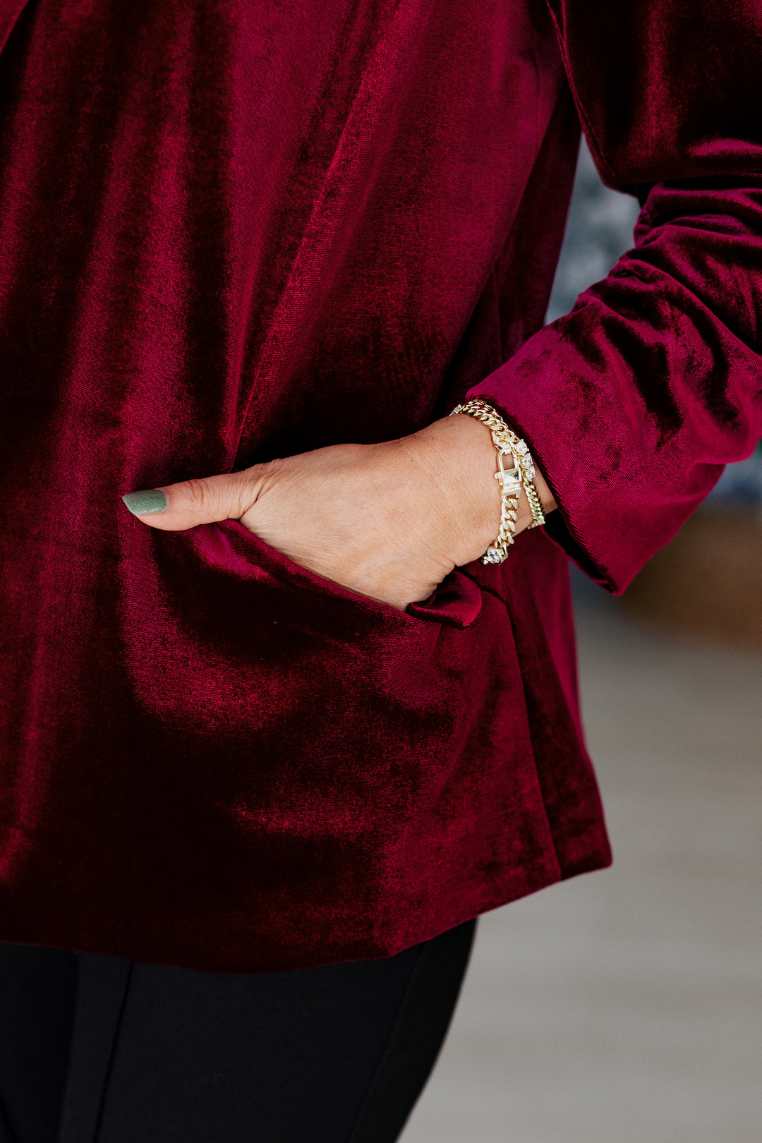 BURGUNDY VELVET BLAZER