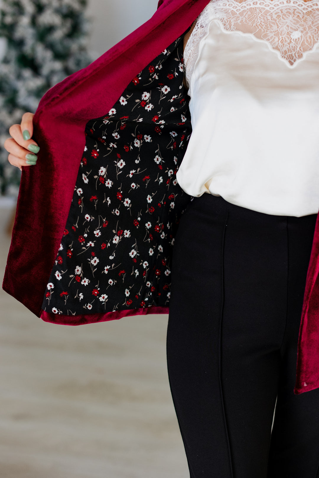 BURGUNDY VELVET BLAZER