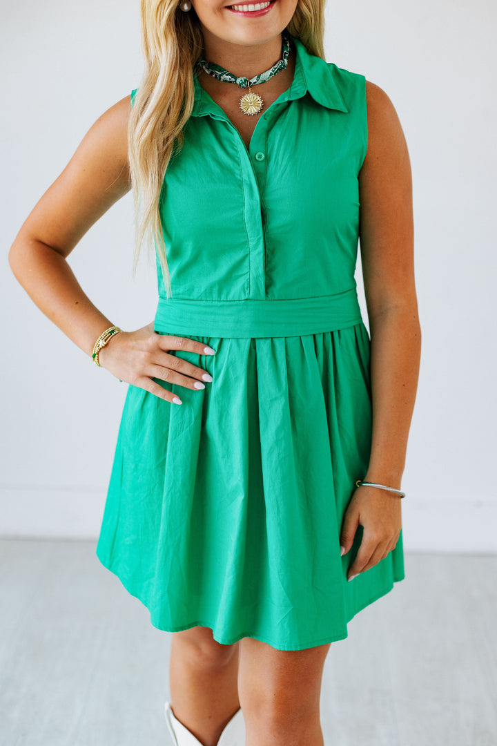 KELLY GREEN SLEEVELESS SHIRT DRESS