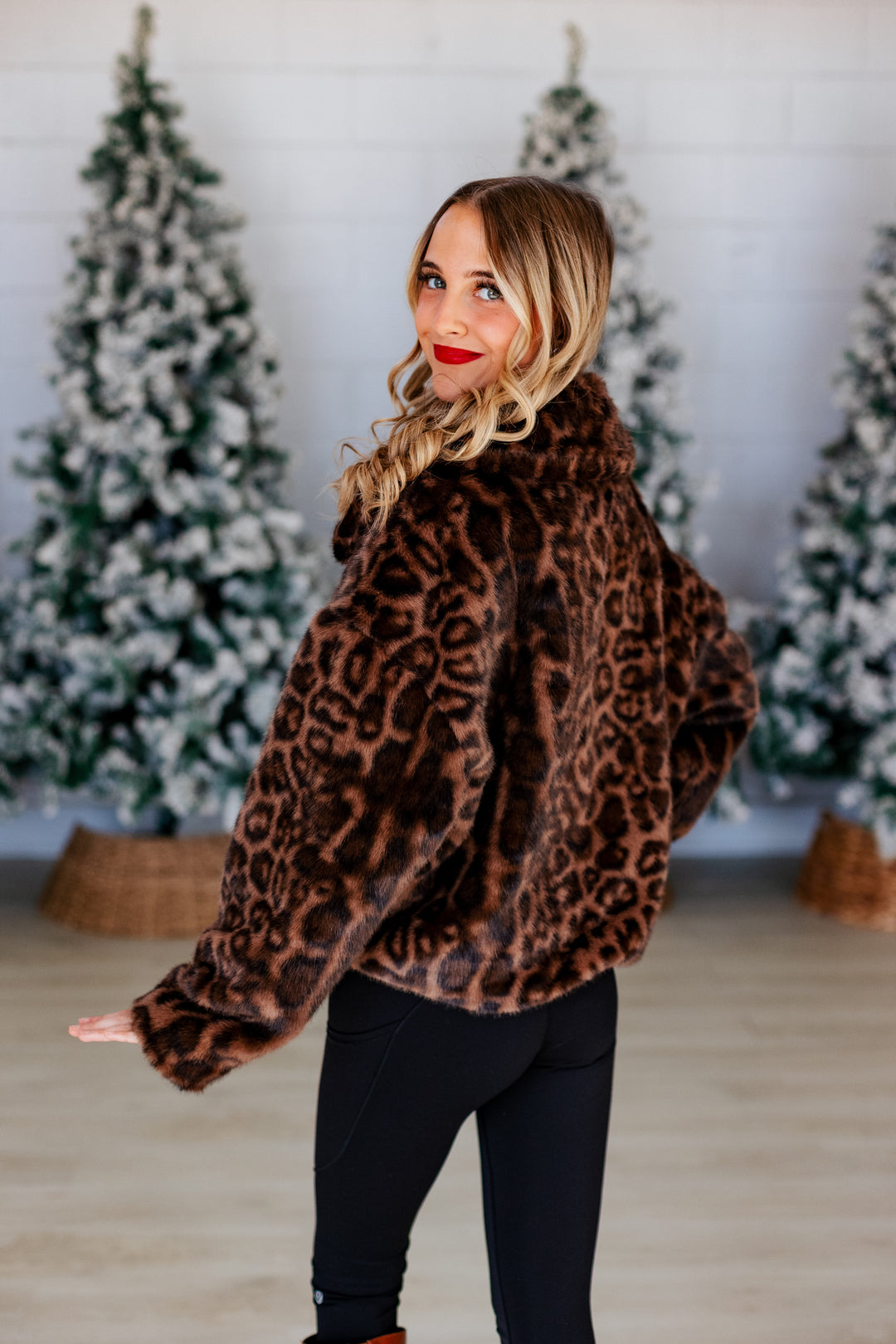DARK LEOPARD FAUX FUR JACKET