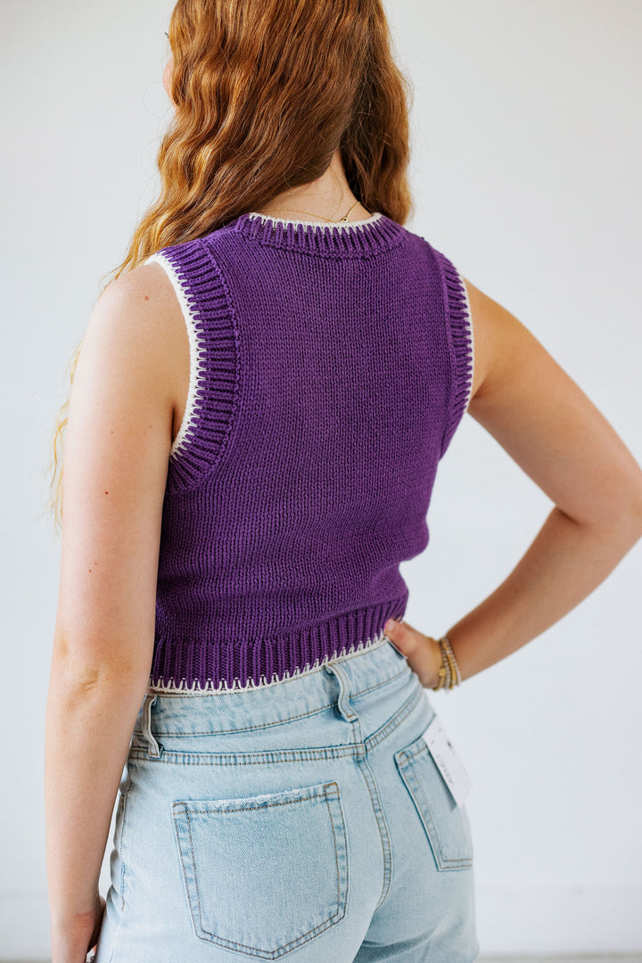 STITCH DETAIL SLEEVELESS SWEATER: PURPLE