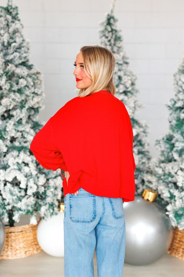 RED BOW &amp; BERRY WREATHS SWEATSHIRT