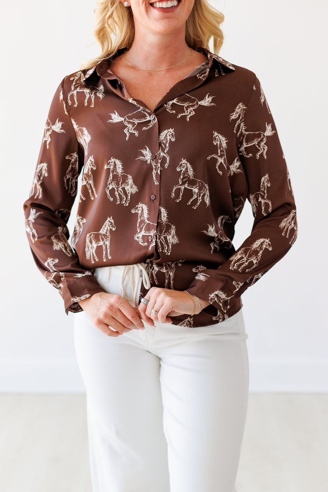 BROWN HORSE PRINT BLOUSE