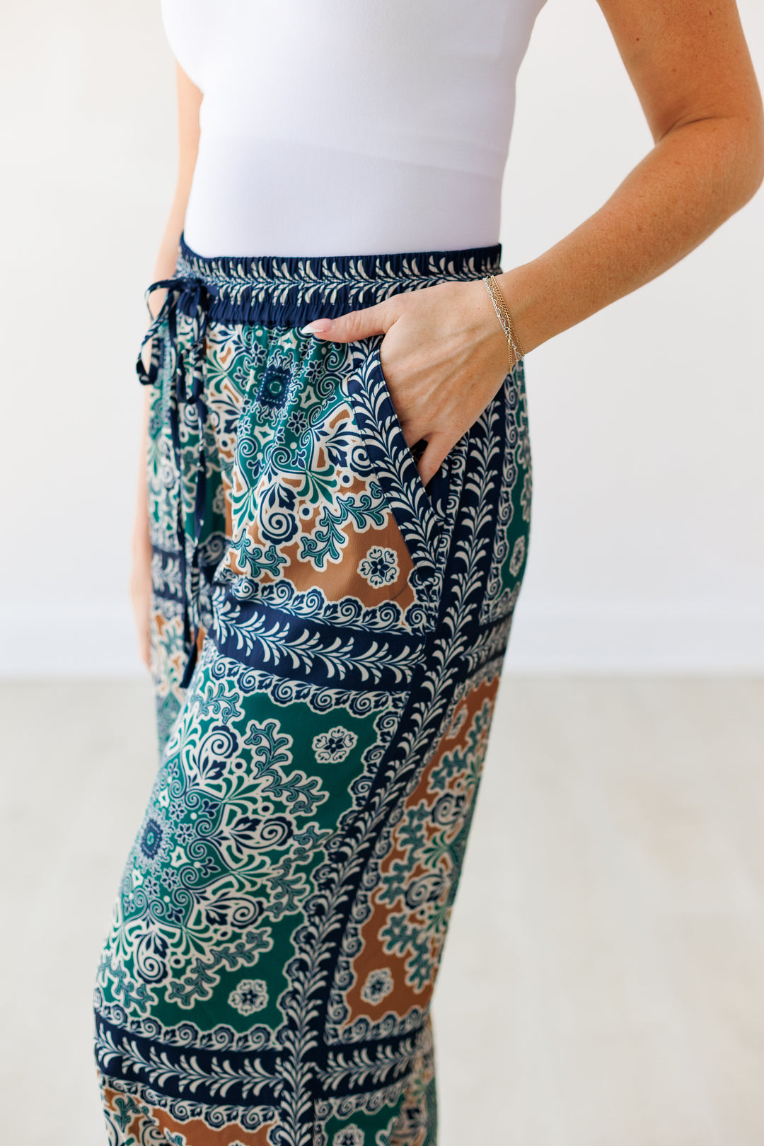 GREEN MULTI WIDE LEG PANT