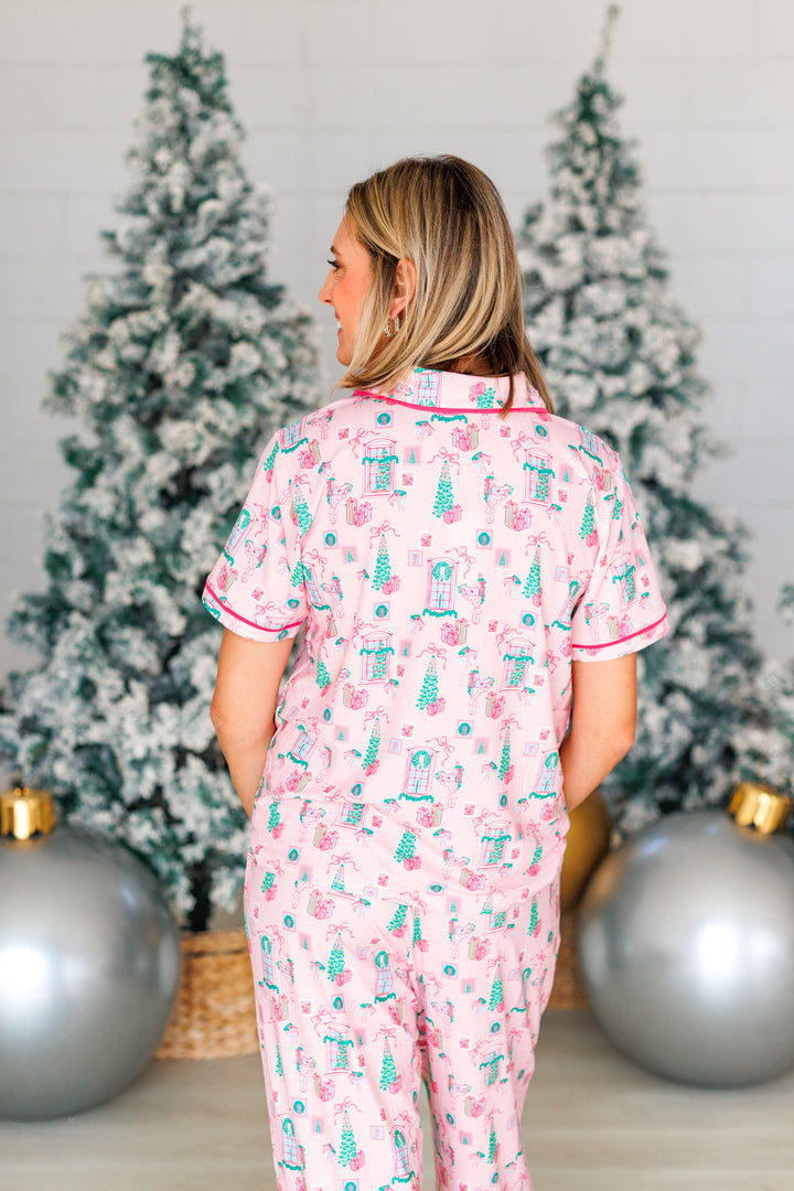 PINK CHRISTMAS COTTAGE SHORT SLEEVE PAJAMA SET BACK VIEW