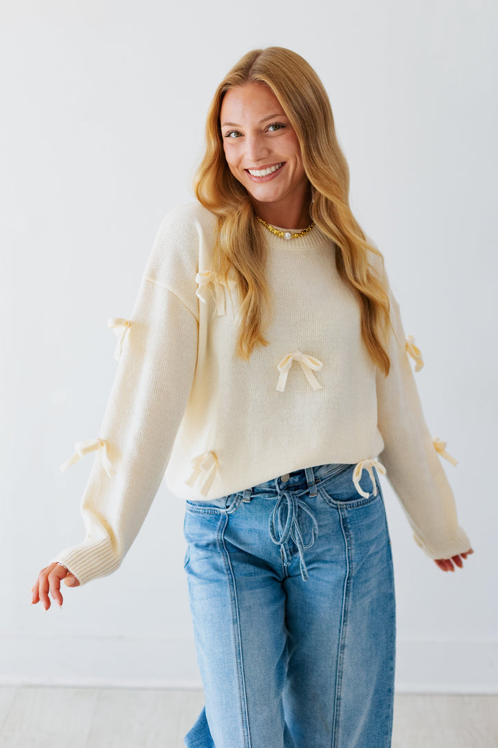 SIERRA BOW SWEATER- CREAM