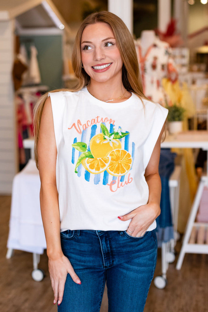 VACATION CLUB GRAPHIC SLEEVELESS TOP