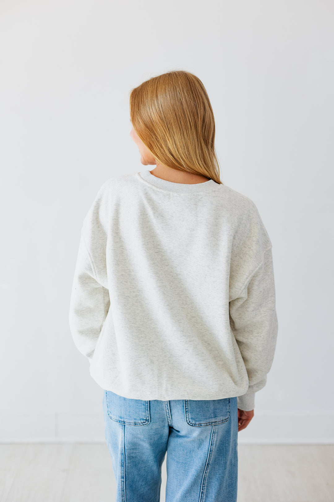 WEEKEND MODE SWEATSHIRT- HEATHER GRAY