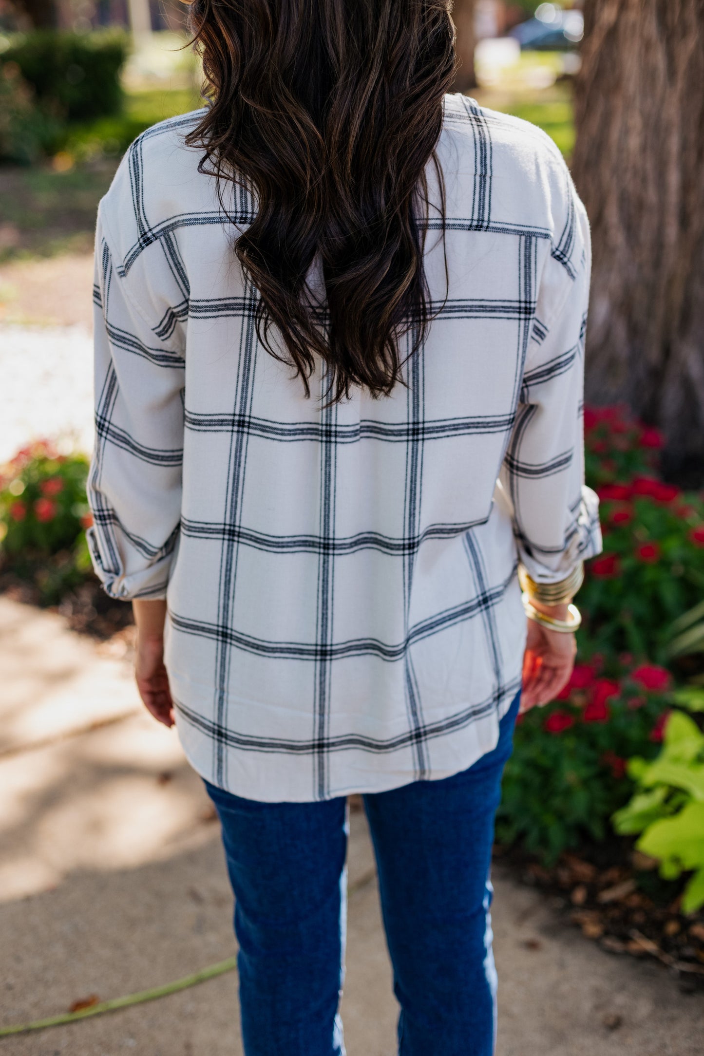 Z SUPPLY: RIVER PLAID TOP / SEA SALT