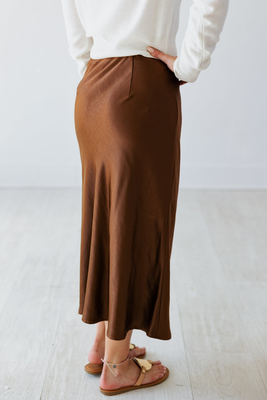 COCOA BROWN MIDI SATIN SKIRT