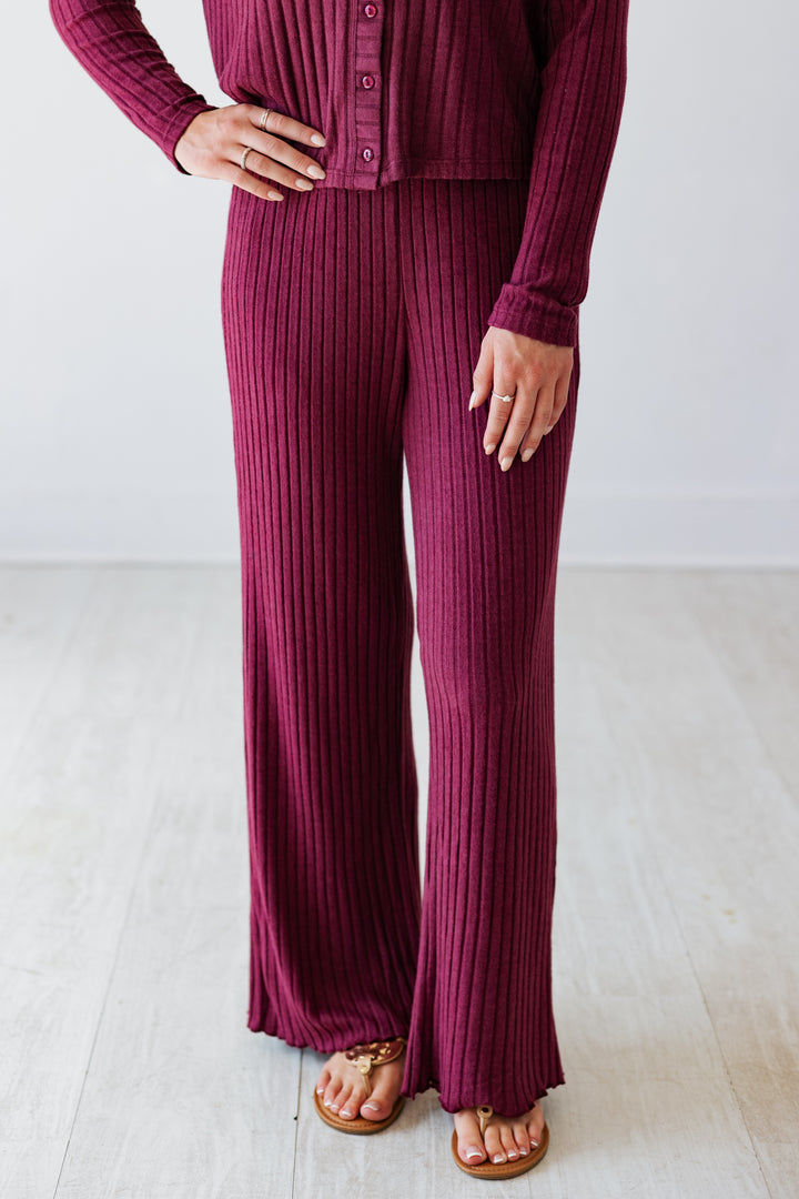 Z SUPPLY: DAWN SMOCKED RIB PANT- MERLOT