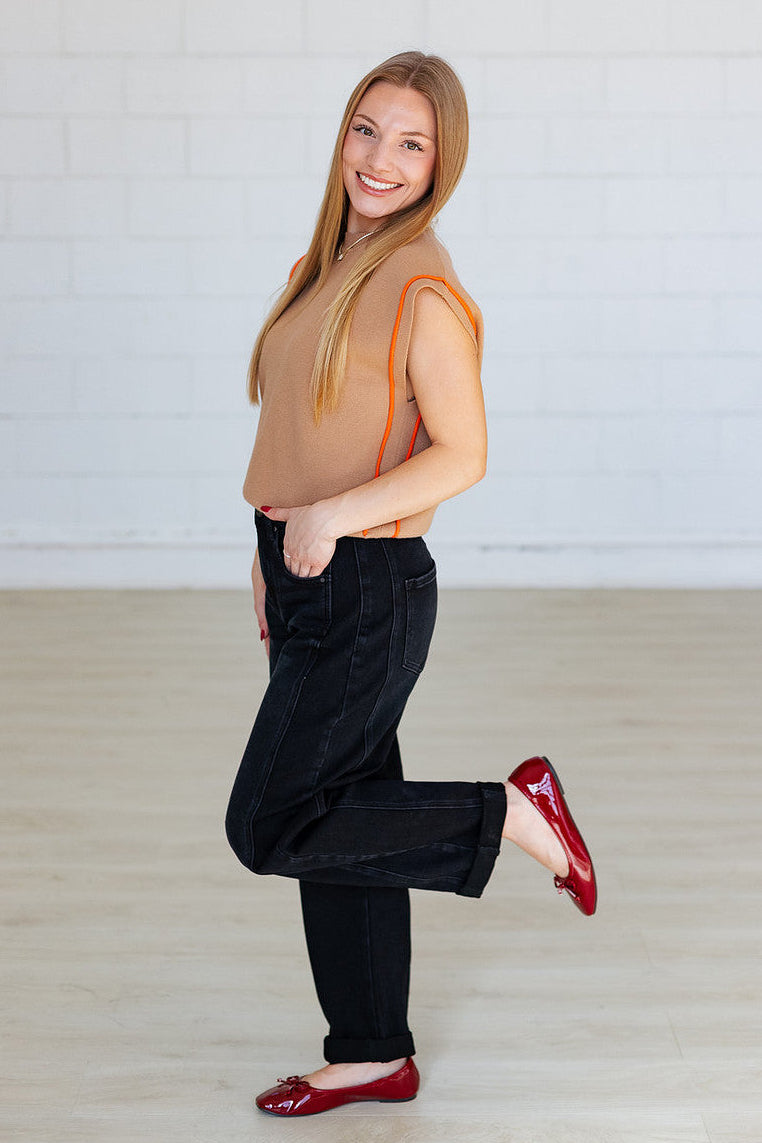 BLACK HIGHRISE CROP CUFF BARREL JEAN