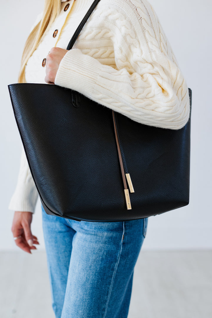 DEPARTURE TOTE: BLACK & TAUPE