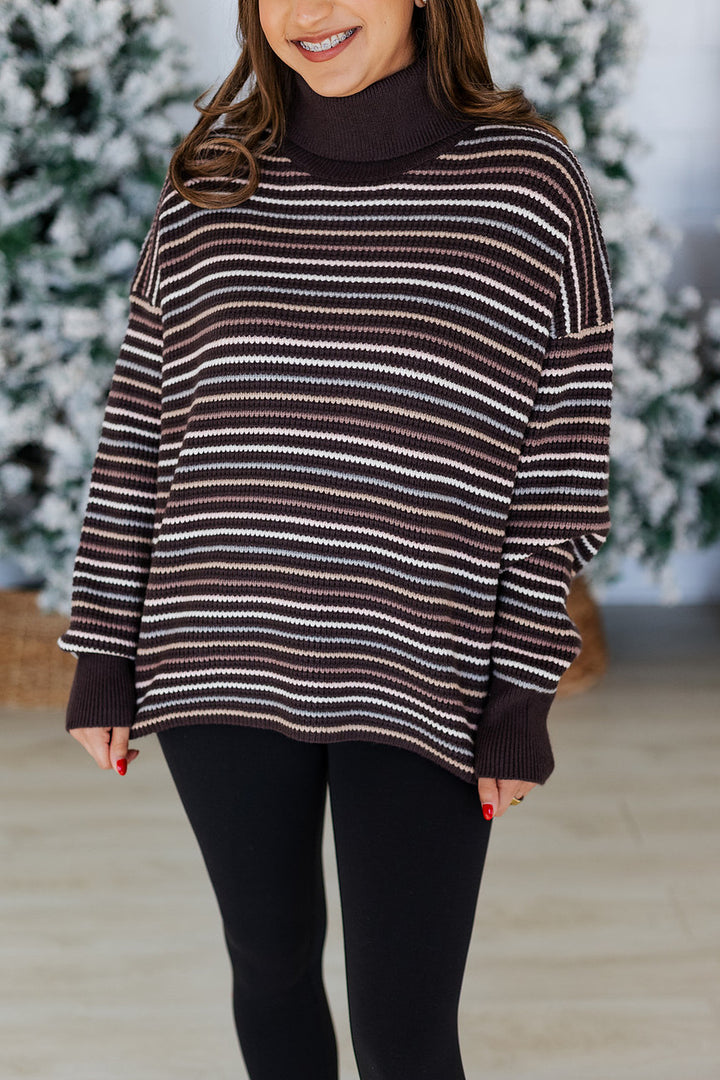 ELLE 80s STRIPED TURTLENECK SWEATER