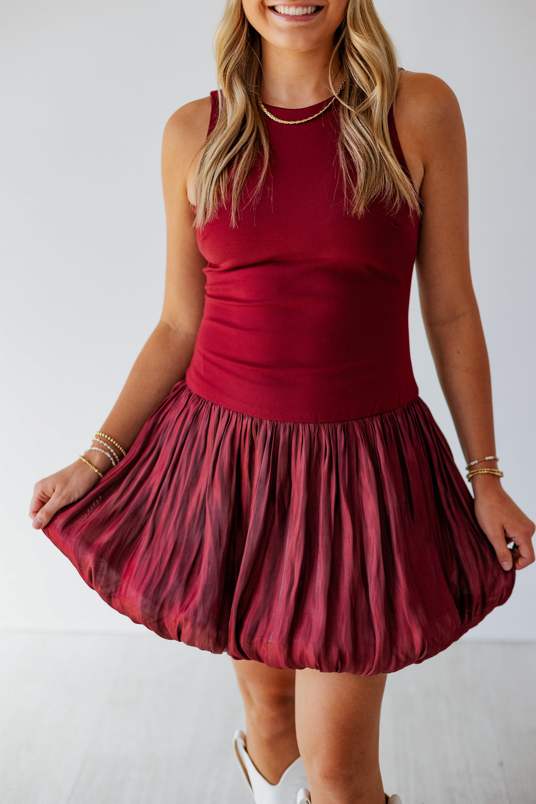 BURGUNDY BUBBLE HEM MINI DRESS