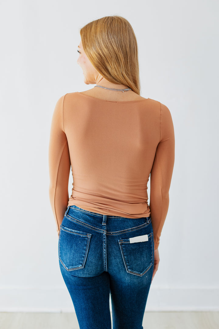 NIKIBIKI: CLEAN LINE LONGSLEEVE TOP- MOCHA MOUSSE