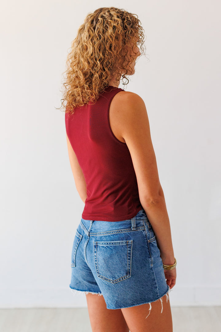 BURGUNDY MESH RUCHED TOP